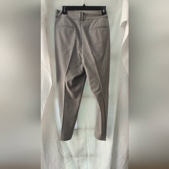 Ann Taylor 🐇 Women curvy gray pants - Picture 7 of 14